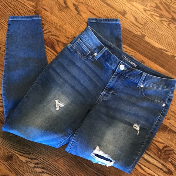 Maurices Mid-Rise Distressed Skinny Jeans - Picture 3 of 11